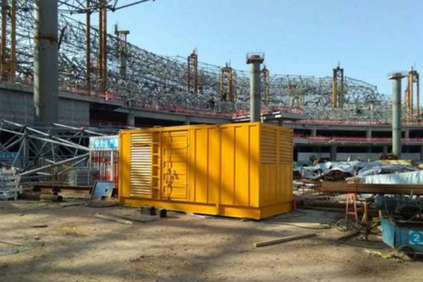 禹城发电机出租如何判断空气滤清器是否需要更换？